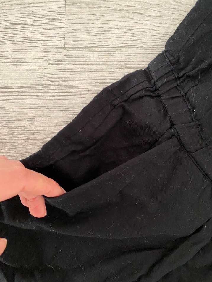 Kadın Siyah Keten Askılı Tulum - Görsel 3