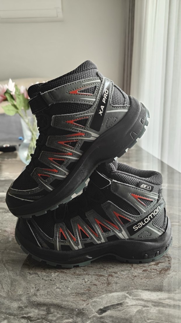 Salomon erkek çocuk bot - Görsel 2