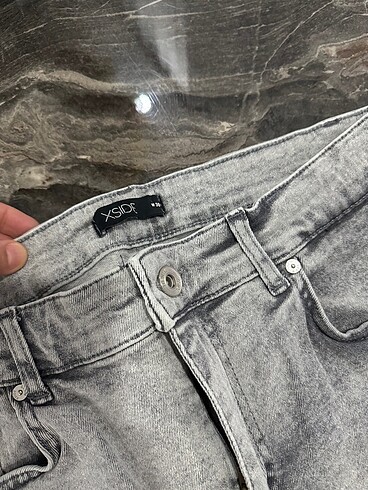 LCW Erkek jean şort 30 beden - Görsel 3