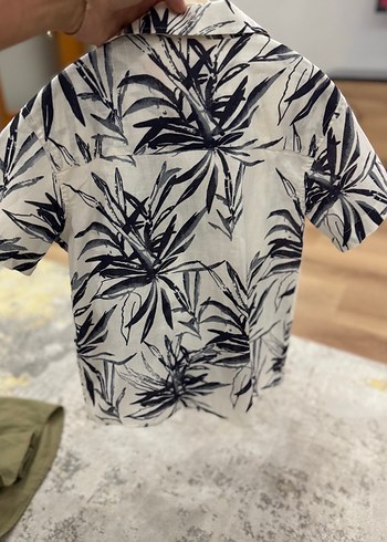 Erkek Çocuk 5-6 yaş Kısa Kollu Desenli Gömlek - Görsel 2