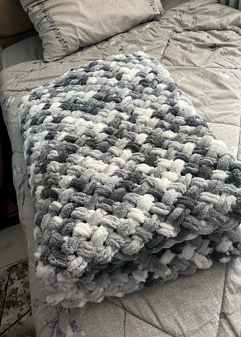 Gri Örgü Battaniye - Görsel 4