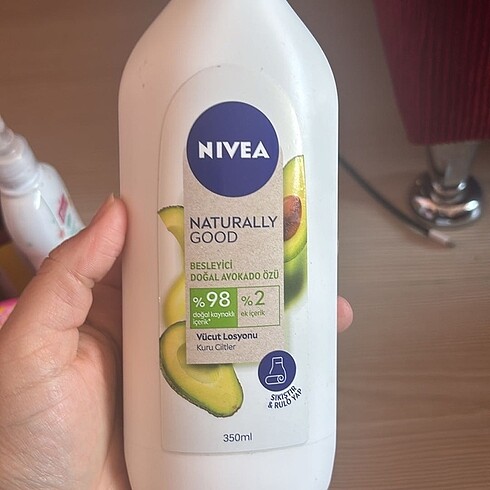 Nivea vücut losyonu