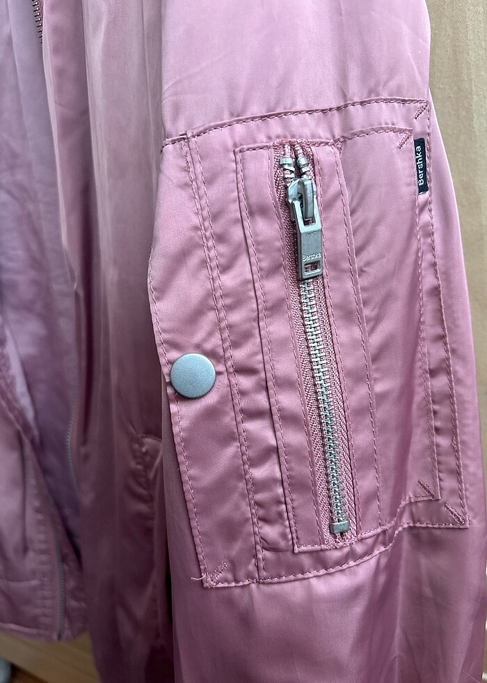 Bershka marka bomber ceket - Görsel 3