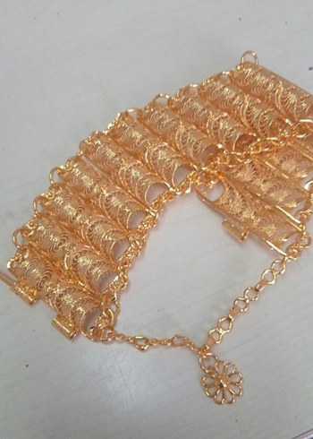 TELKARİ GOLD RENGİ ALTIN KAPLAMA BAYAN Bileklik