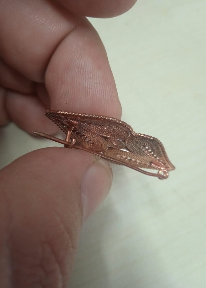 Yaka iğnesi  - Görsel 2