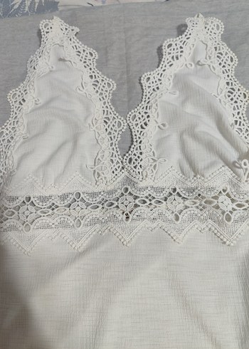 Dantel Detaylı Beyaz Kadın  badi - Görsel 2