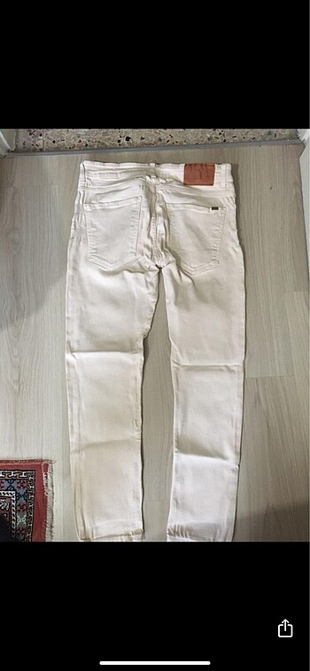 40 Beden ten rengi Renk Zara jeans