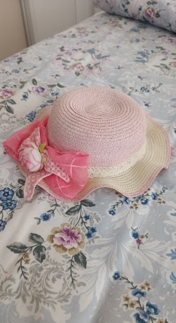 Çiçekli Fırfırlı Pembe Kız Çocuk Şapkası - Görsel 2