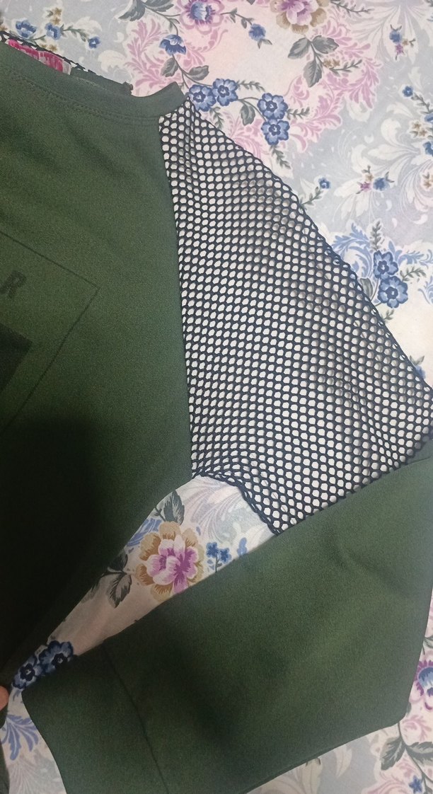 Düğmeli Uzun Kol Yeşil Kadın Tunik - Görsel 4