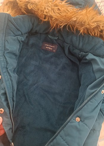 Kadın Mavi Kürklü Kış Montu - Görsel 3