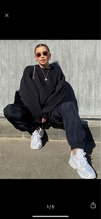 Madmext sweatshirt.