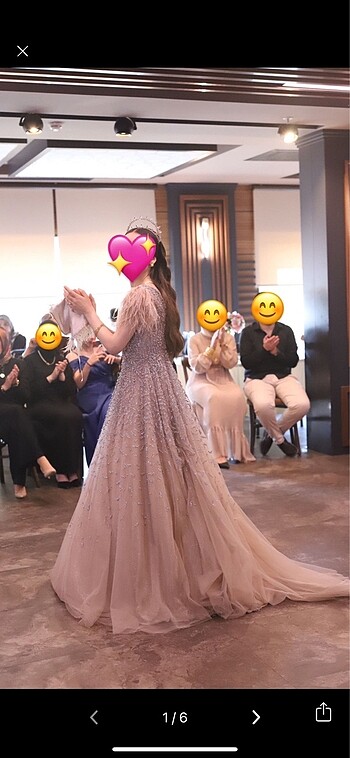 Nişan elbisesi