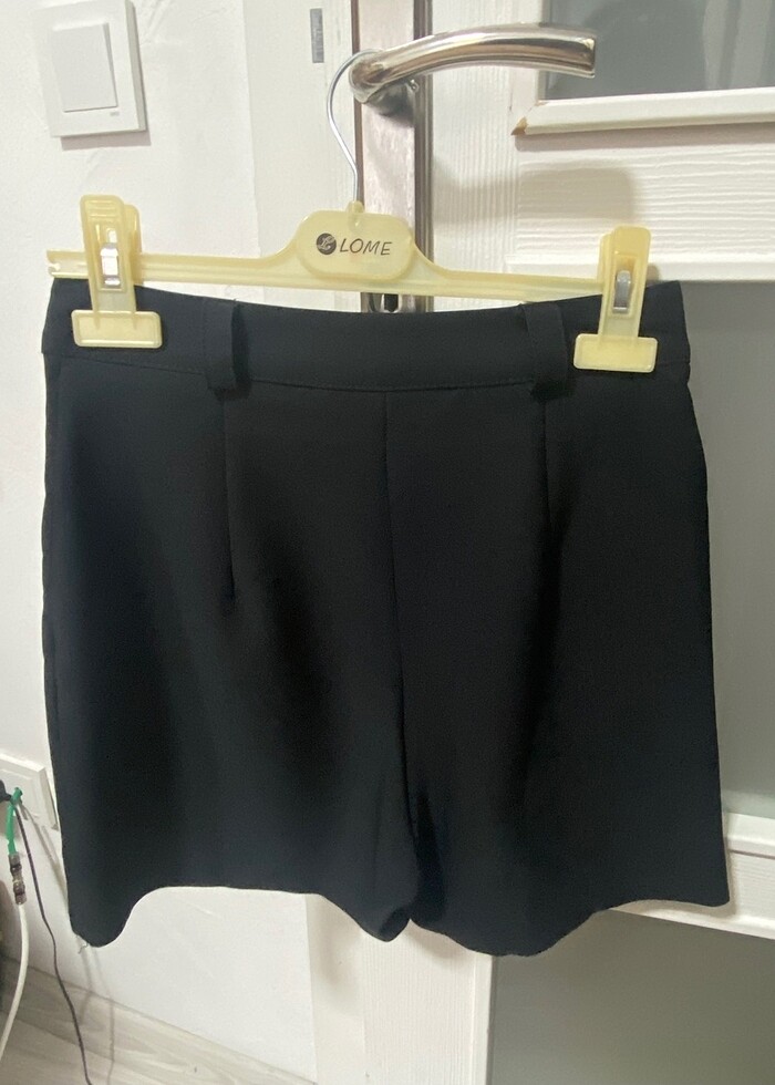 TRENDYOLMİLLA ŞORT ETEK - Görsel 3