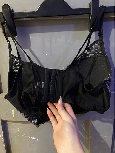 Penti Penti Bralet