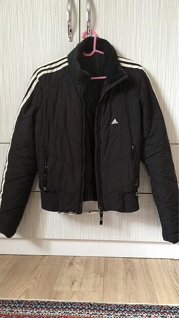 Adidas mont