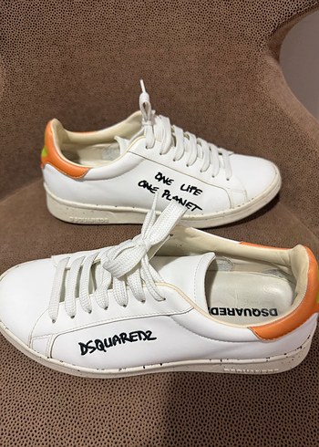 DSquared2 ürünü