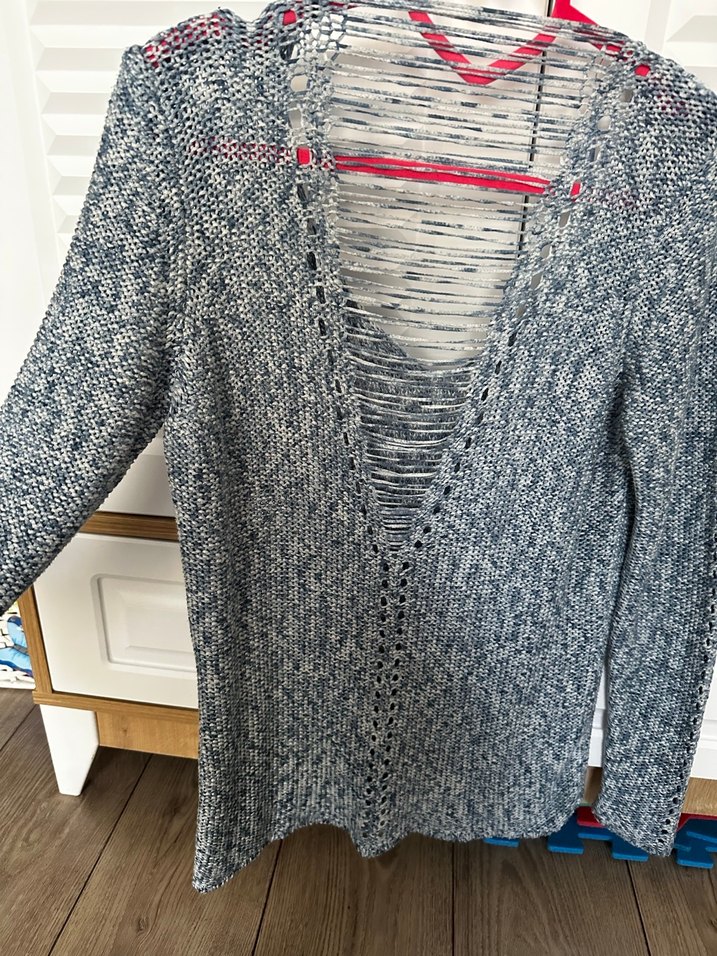 Mavi V Yaka Triko Kadın Kazak - Görsel 3