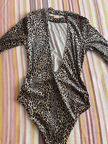 H&M leopar desen bodysuit