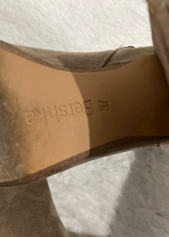 Kadın Bej Süet Topuklu Bot Kürklü - Görsel 2