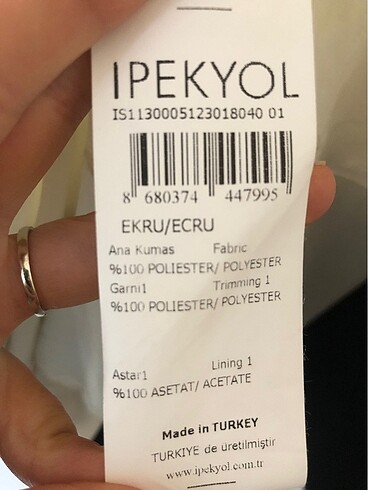 40 Beden Beyaz, Beli Siyah İpekyol Ceket