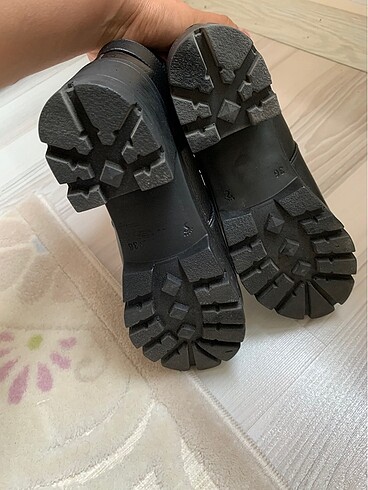 Kadın Bot - Görsel 5