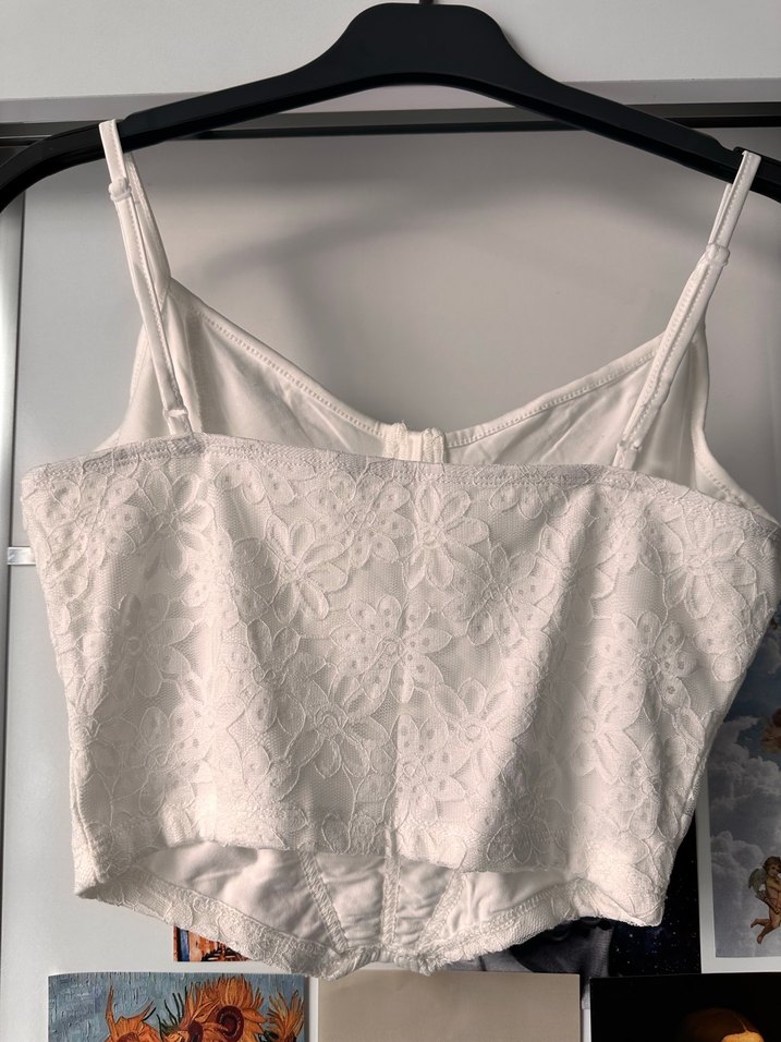 Beyaz Dantel İşlemeli Mini Büstiyer - Görsel 2