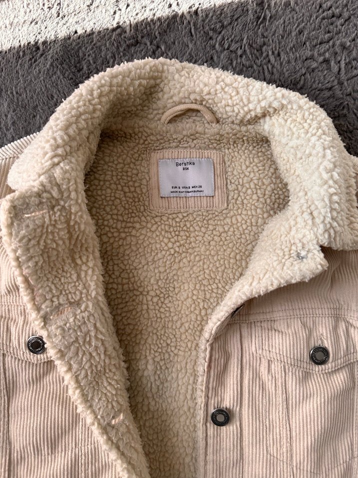 Düğmeli Bej Kadın Ceket - Görsel 3