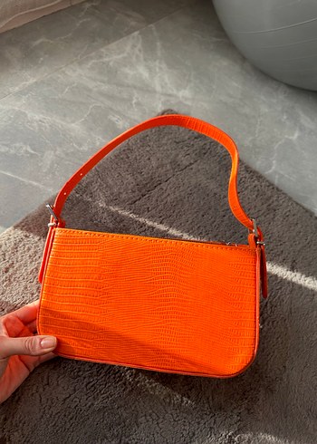 Turuncu Parlak Deri Yılan Desenli Çanta - Görsel 2