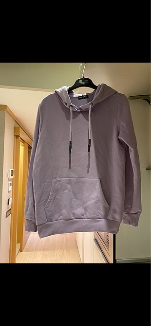 lila sweat