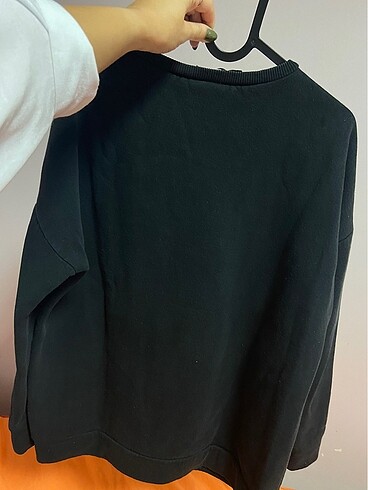 Siyah oversize sweatshirt