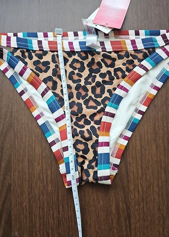 Bikini Altı - Görsel 2