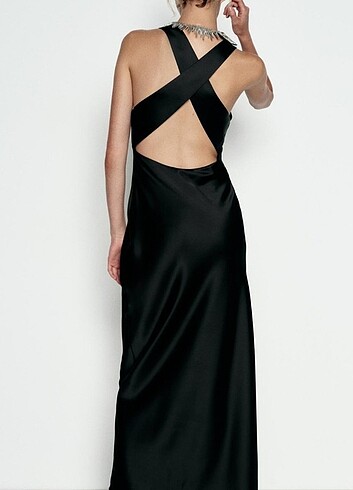 xs Beden Zara Siyah Saten Elbise