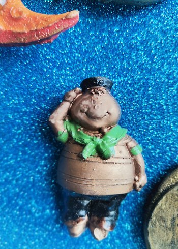 Mavi Zeminli Renkli Figürin Seti - Görsel 7