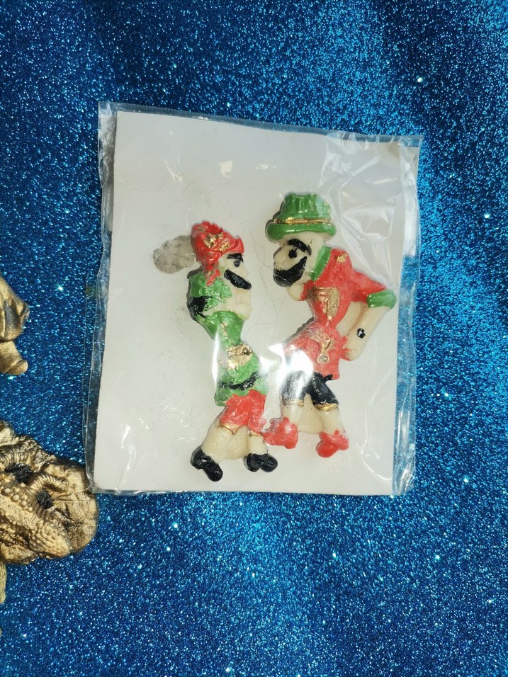 Mavi Zeminli Renkli Figürin Seti - Görsel 2