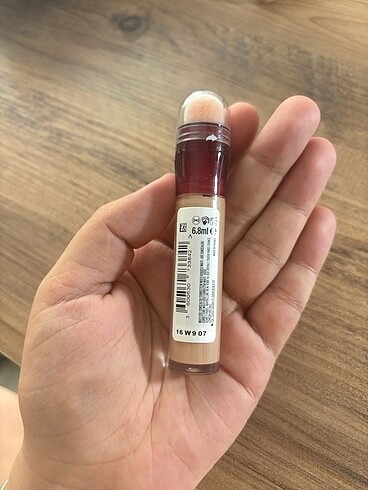 Beden Maybelline anti age eraser kapatıcı