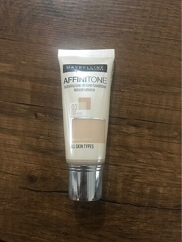 Maybelinne Affınıtone 03 Lıght Sand Beıge