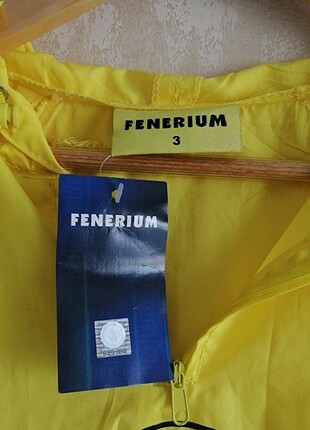 Fenerium yağmurluk SATILMIŞTIR 