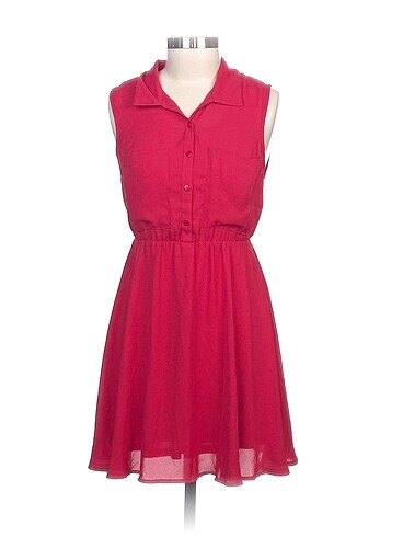 H&M Kısa Elbise %70 İndirimli.