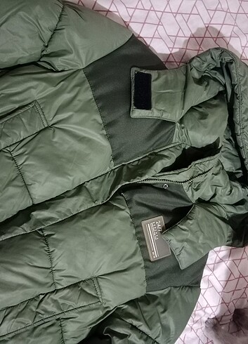 Bershka Şişme mont