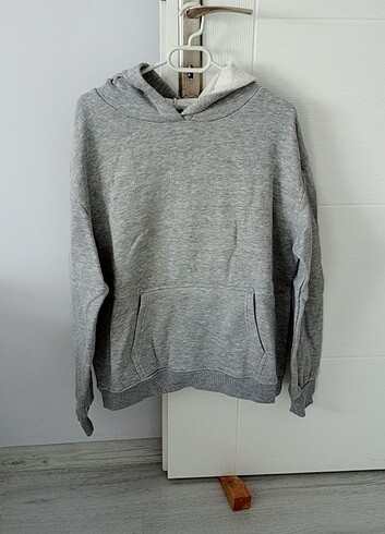 Kapşonlu sweatshirt