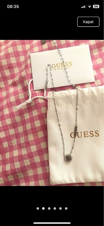 Guess Guess kolye