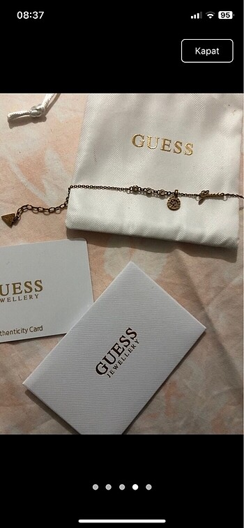  Beden altın Renk Guess bileklik
