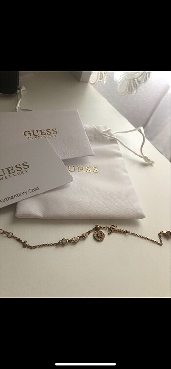 Guess bileklik