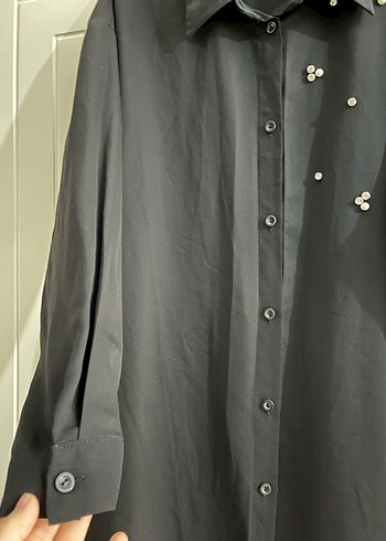 Siyah Uzun Kollu Düğmeli Kadın Gömlek - Görsel 3