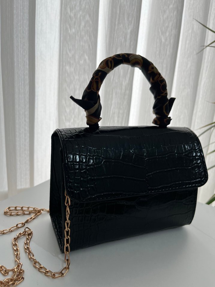 Klasik Siyah Deri Kadın Çanta - Görsel 3