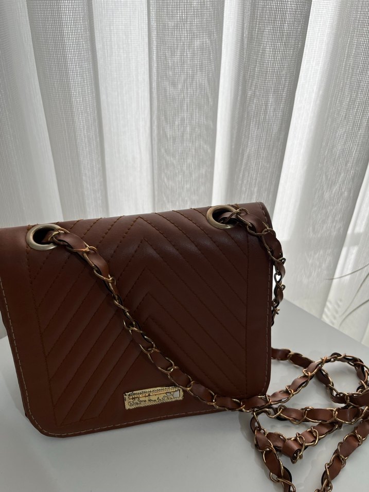 Zincir Detaylı Kahverengi Deri Kadın Çanta - Görsel 3