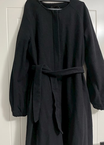 Siyah Kemerli Uzun Kadın Kaban - Görsel 2