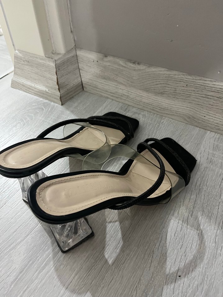 Siyah Minimalist Topuklu Kadın Terlik - Görsel 4