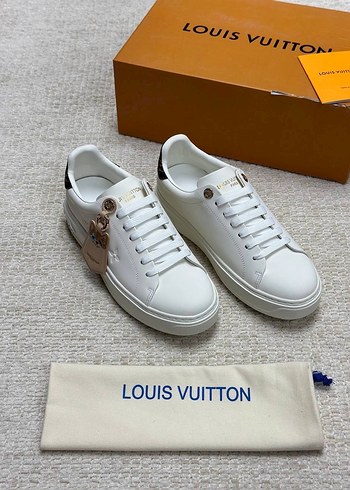 37 Beden Louis Vuitton Beyaz Kadın Sneaker