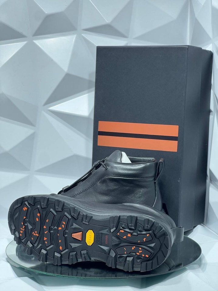 ZEGNA Siyah Fermuarlı Erkek Botları - Görsel 2